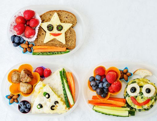 Kiat Memilih Camilan untuk si Kecil