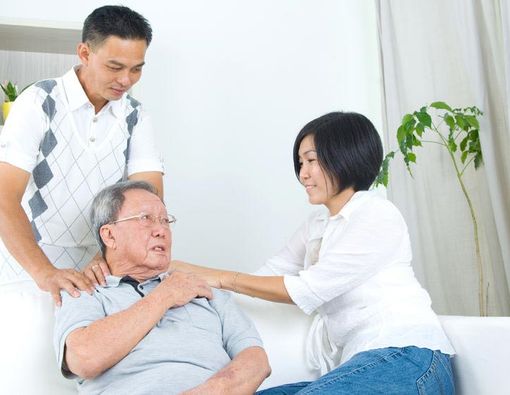 Jangan Panik, Lakukan Ini Jika Keluarga Terserang Stroke