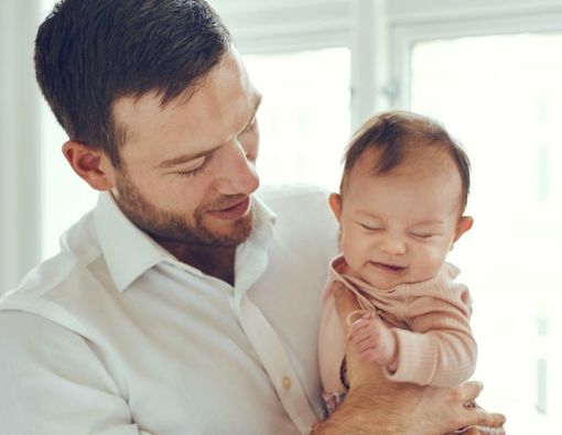 Baru Punya Anak, Waspadai Depresi Akibat Dad Shaming