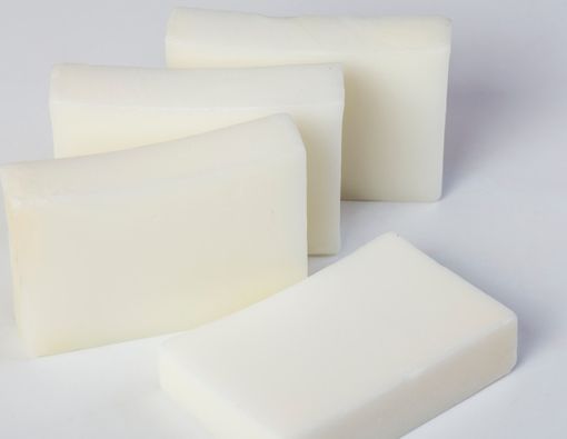 Mengenal Manfaat Sabun Susu Kambing untuk Atasi Eksim