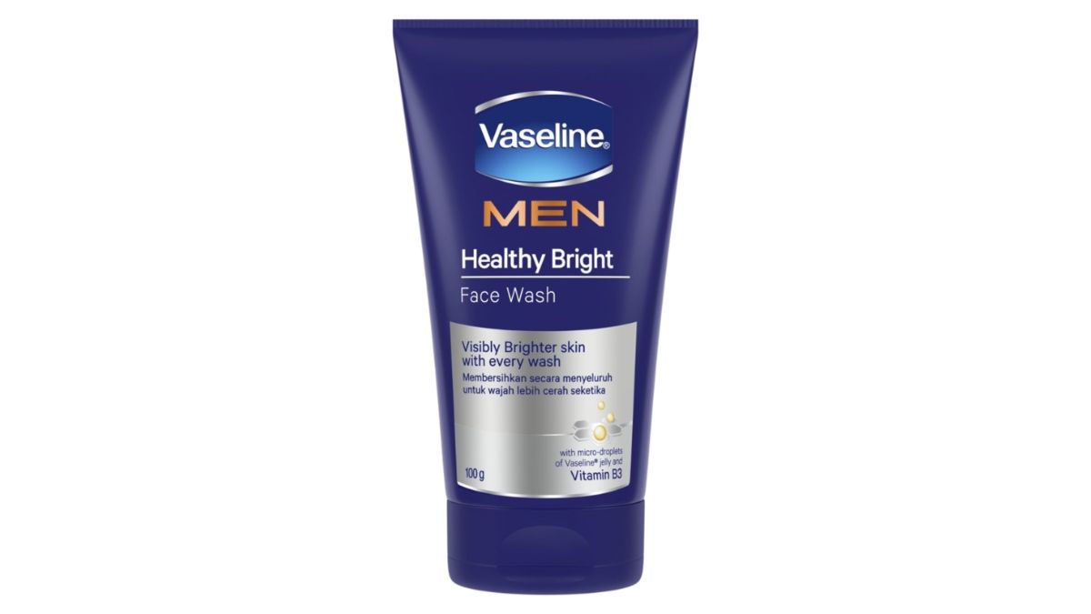 7. Vaseline Men Facial Wash Healthy Bright