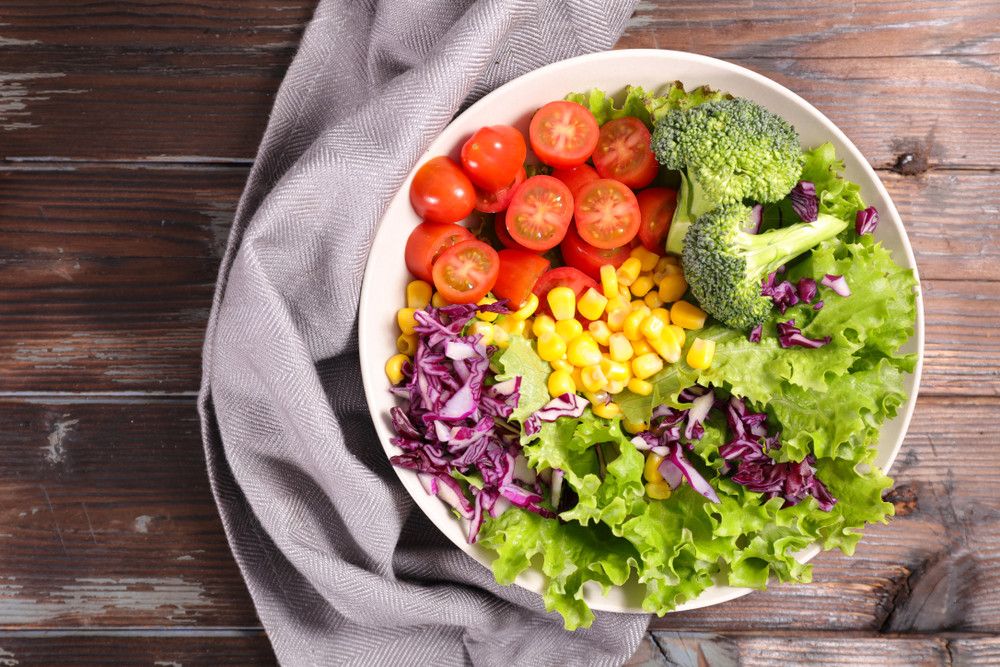 3 Kebiasaan Ini Bikin Salad Menjadi Tidak Sehat