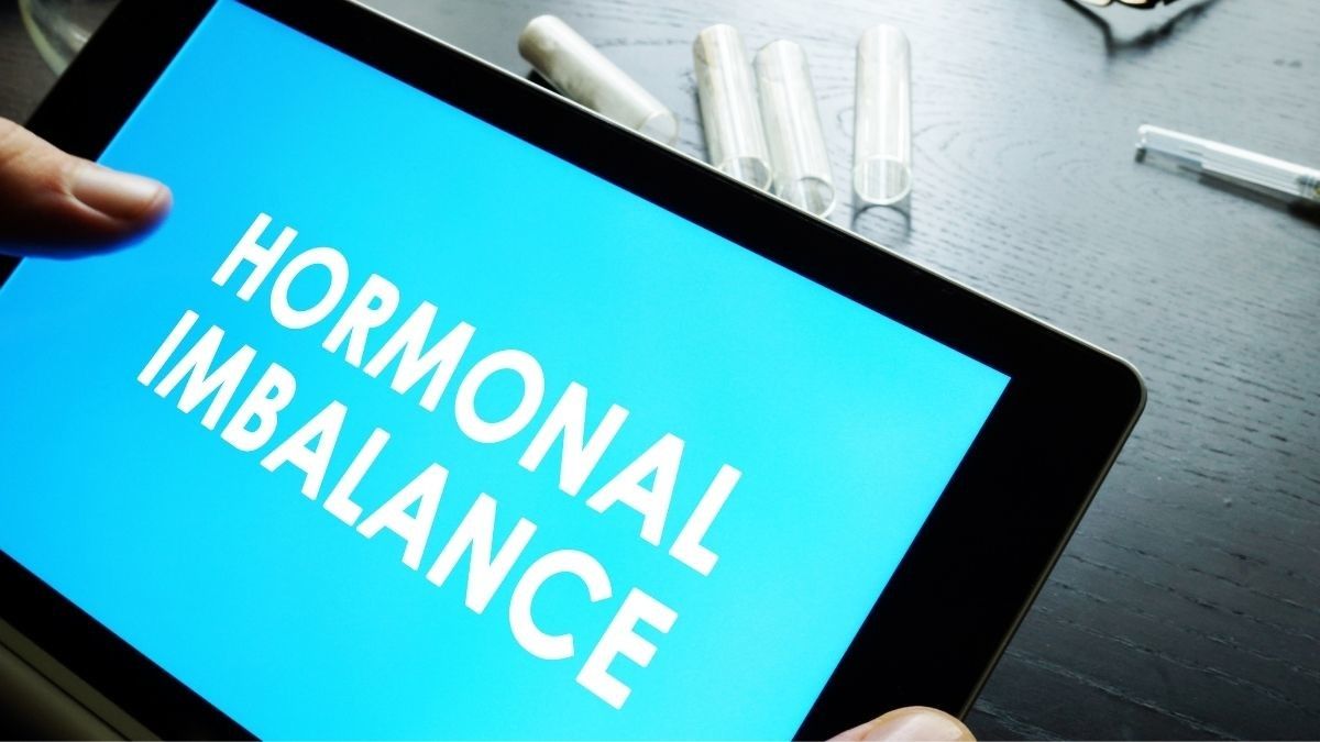 Penyebab Fluktuasi Hormon dan Cara Mengatasinya