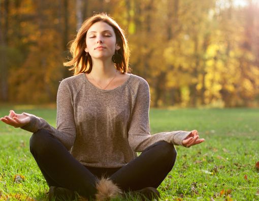 Yuk, Lakukan Meditasi Kundalini untuk Tangkal Stres!