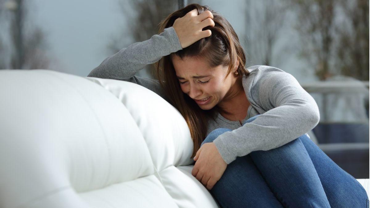 Gampang Merasa Sensitif? Ini Tips Mengatasinya