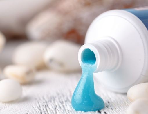 Bisa Dicoba, Bahan Alami Pengganti Pasta Gigi