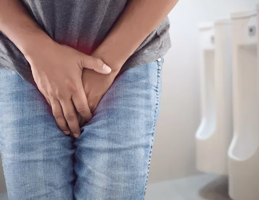 Bahaya Menahan Buang Air Kecil Saat Travelling