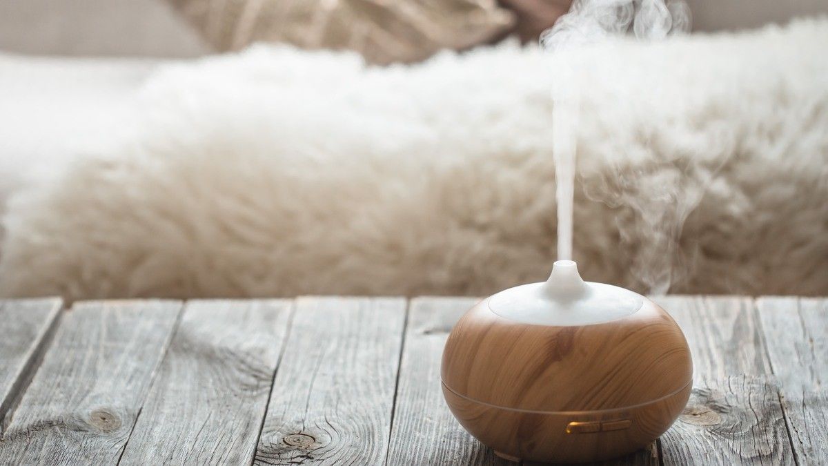 Dampak Negatif Pakai Air Humidifier di Kamar Bayi 