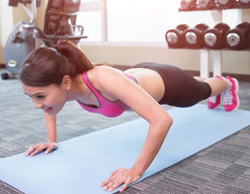 Olahraga Ini Bisa Kencangkan Payudara Kendur