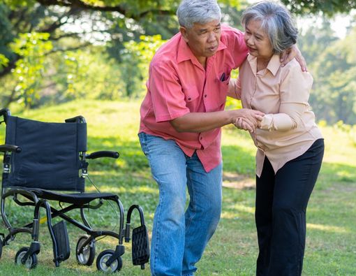  6 Cara Mengobati Stroke yang Tepat