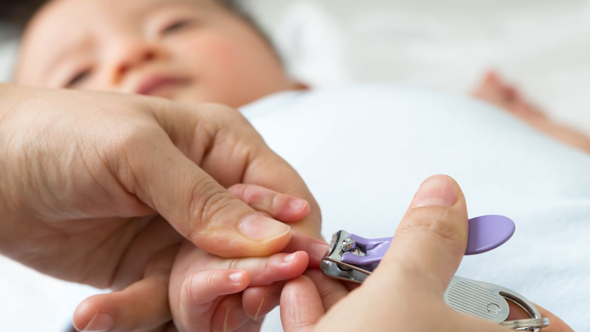 Cara Gunting Kuku Bayi Baru Lahir yang Aman