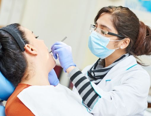 Mengenal Poli Gigi, Pengertian, dan Jenis Layanannya