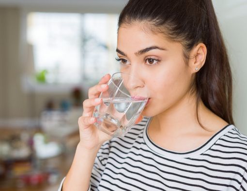 Minuman Terbaik untuk Atasi Dehidrasi