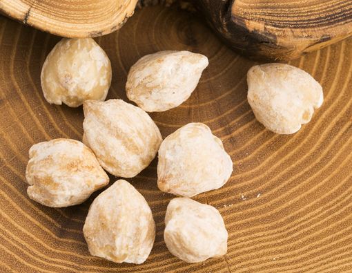 Bisa Dicoba, Cara Mengatasi Diare dengan Kemiri