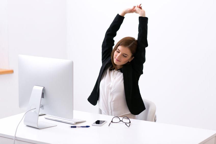 Latihan Sederhana di Kantor untuk Mengecilkan Perut