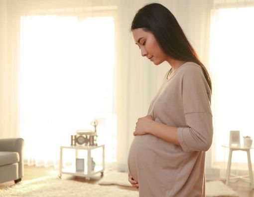 Lebih Lamban dan Ceroboh Saat Hamil? Mungkin Ini Penyebabnya