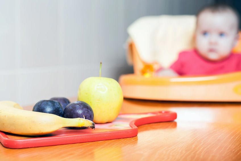 Atasi Buang Air Besar Keras pada Anak dengan Cara Ini