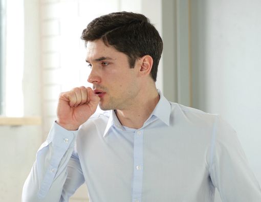 Benarkah Batuk Mudah Menular dalam Ruangan Ber-AC?