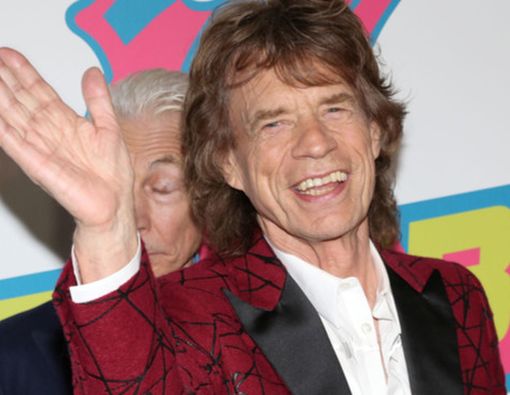 Mick Jagger Jalani Operasi Katup Jantung, Bagaimana Pemulihannya? - KlikDokter