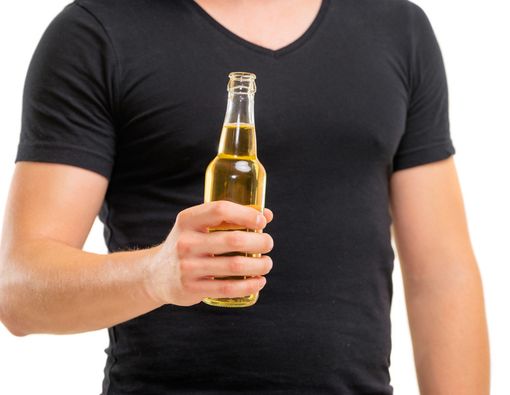 Kenali 5 Bahan yang Sering Diracik Jadi Miras Oplosan