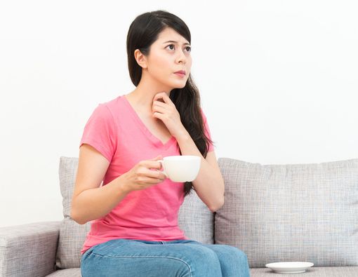 11 Makanan dan Minuman yang Harus Dihindari Saat Batuk