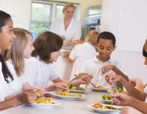 Jajanan Sekolah yang Aman untuk Anak