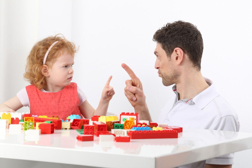 8 Kesalahan yang Bisa Dilakukan Orang Tua pada Anak