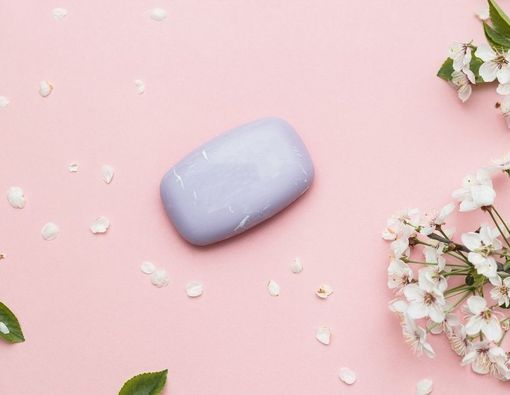 7 Efek Samping Cuci Muka Pakai Sabun Mandi