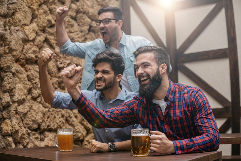 Bahaya Minum Bir saat Nobar Perempat Final Piala Dunia