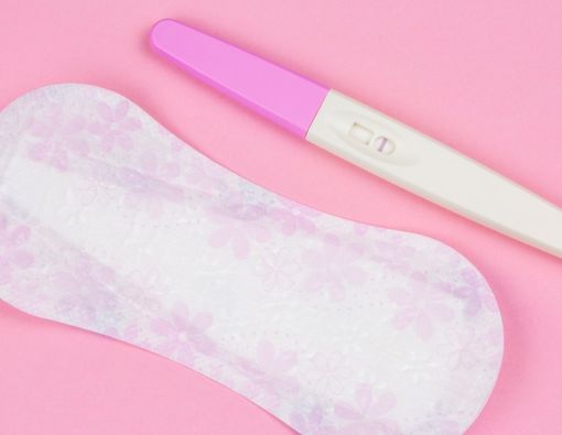 Kenali Perbedaan Gejala Haid dan Kehamilan