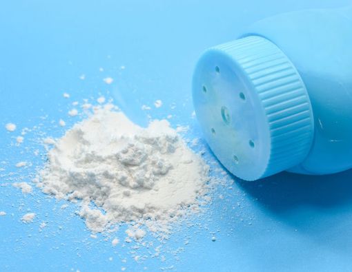 Bolehkah Pakai Bedak Bayi di Area Kewanitaan?