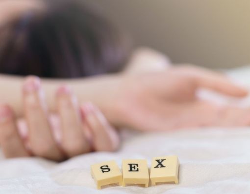 Alasan Wanita Terlihat Lebih Cantik Setelah Berhubungan Seks