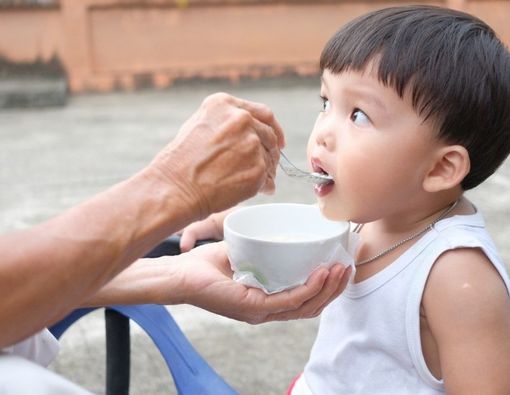 Vitamin dan Mineral Penambah Nafsu Makan Anak