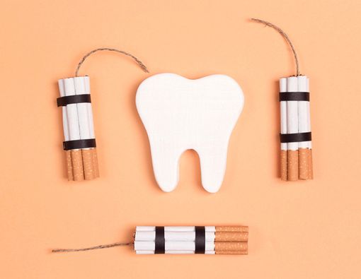 Merokok Setiap Hari? Siap-Siap Ompong di Usia Muda!