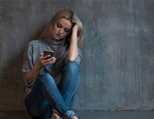 Sering Stalking Mantan Bisa Akibatkan Gangguan Kejiwaan?