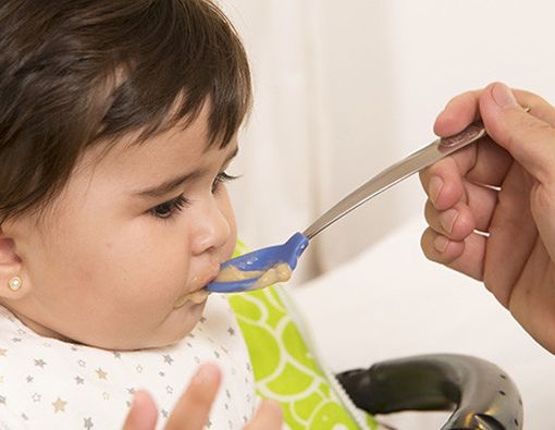 Langkah-langkah Mengenalkan Beragam Rasa pada si Kecil