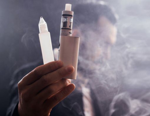 Manfaat Meninggalkan Vape, si Rokok Elektrik