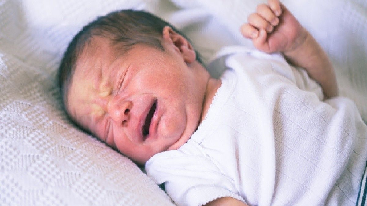Sulit Minum Susu, Kenali Dampak Buruk Lip Tie pada Bayi