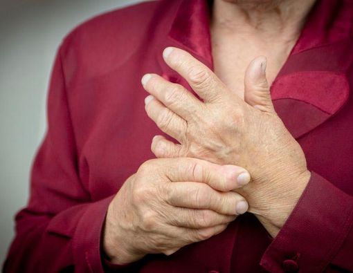 Benarkah Rematik Penyakit Keturunan?