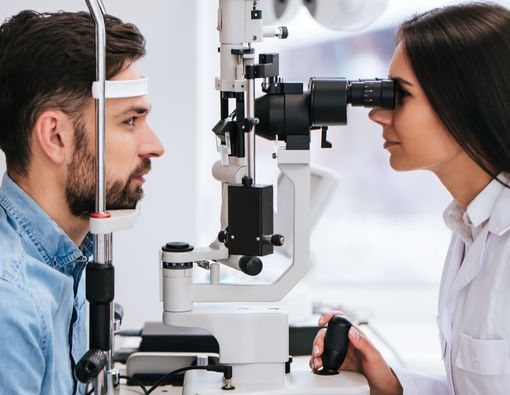 Penyebab Pandangan Mata Kabur dan Kenali Ablasi Retina