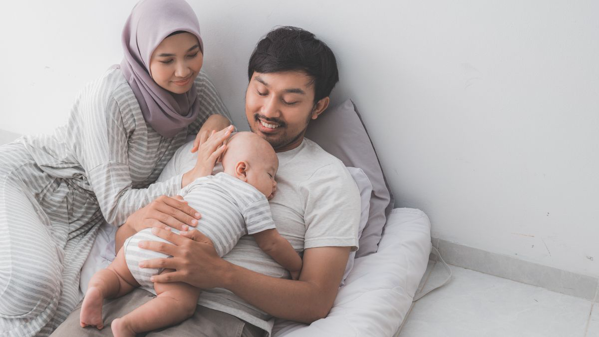 Stimulasi Bayi 3 Bulan