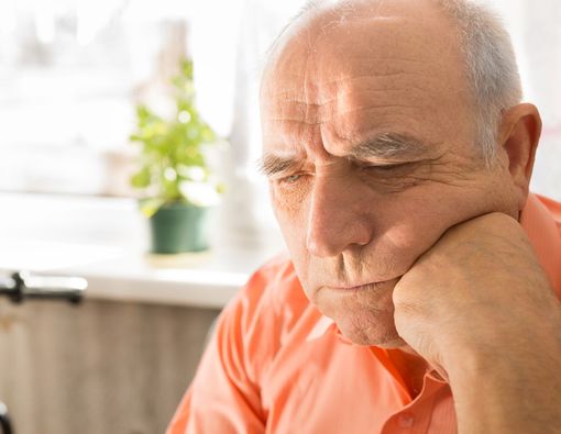 Waspadai Kecenderungan Lansia untuk Bunuh Diri