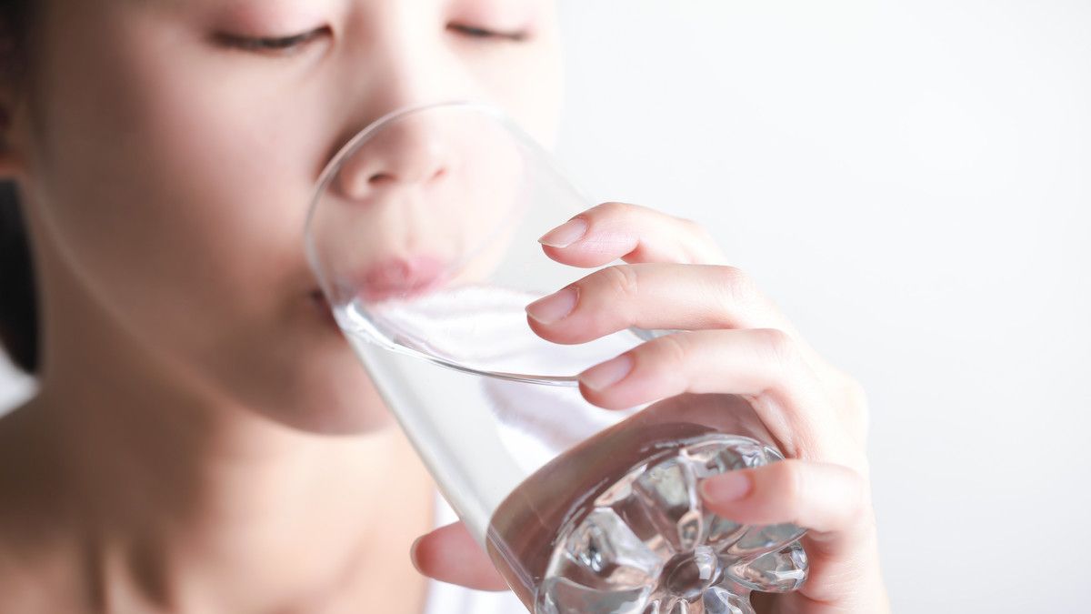 Beberapa Penyebab Kamu Terus-menerus Merasa Haus