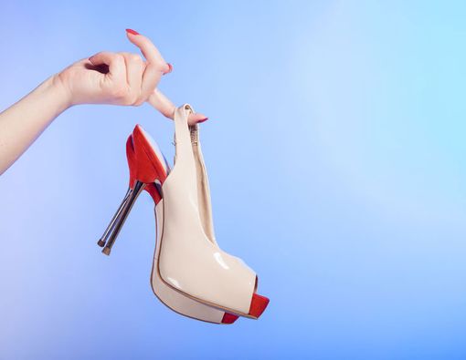 Bolehkah Wanita Hamil Memakai Sepatu High Heels?