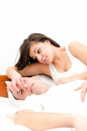 5 Cara Stop Kebiasan Mengorok