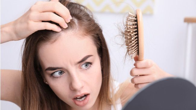Rambut Rontok Terus? Jangan-jangan Anemia!