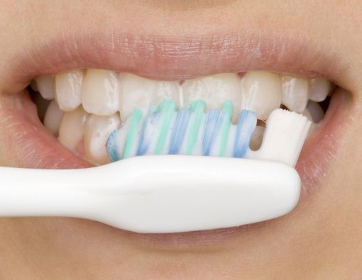 Perawatan Maksimal bagi Gigi Sensitif