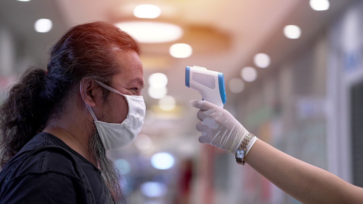 Penasaran, Benarkah Thermo Gun Bisa Membuat Kerusakan Otak?