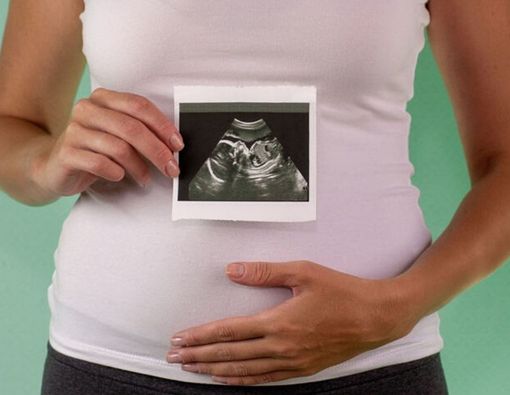 Kiat Cegah Keguguran Bagi Ibu Hamil dengan Rahim Ganda