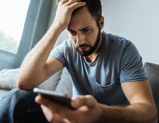 Awas, Kecanduan Media Sosial Bisa Picu Gangguan Jiwa!